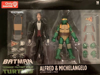 DC Collectibles BatMan vs TMNT: Alfred & Michelangelo Figure Set